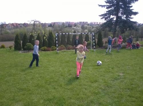 Mecz piłki nożnej - Edmundowe Serca