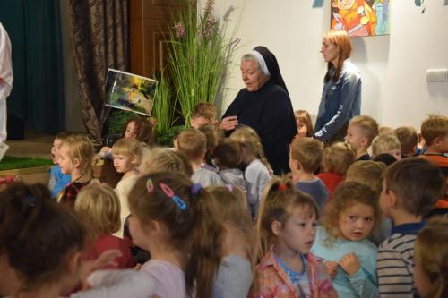 Niepodległa oczami dzieci