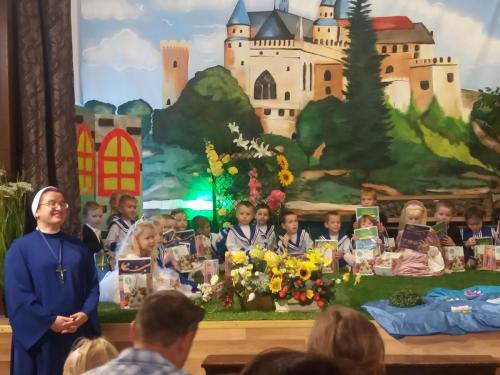 Przyjęcie do grupy Kwiatki Bożej Matki